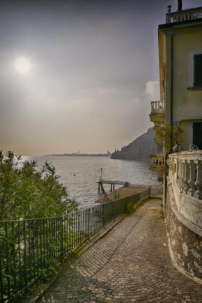 Appartamento Marieclaire - Theater Home Toscolano Maderno